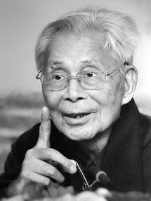 吳冠中：中國(guó)美術(shù)家協(xié)會(huì)教授，中國(guó)當(dāng)代著名畫(huà)家